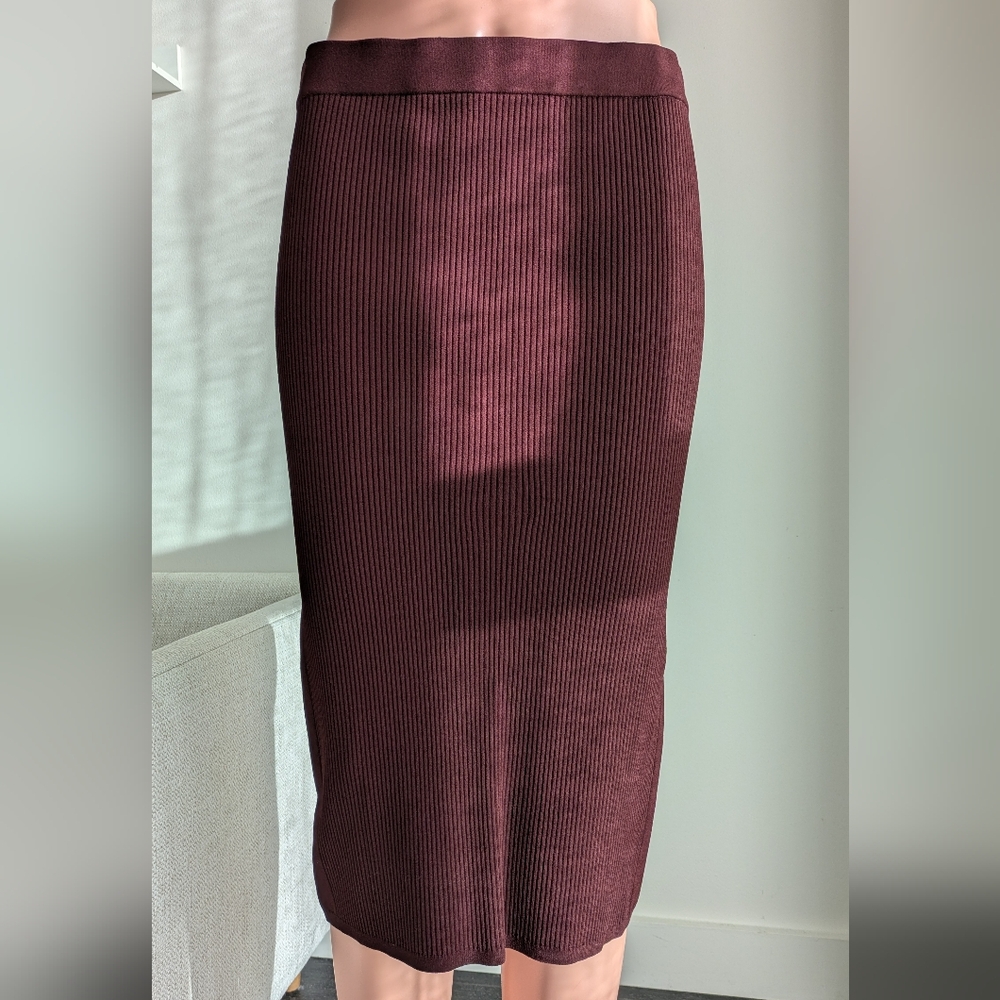 VINCE. Burgundy Pencil Skirt